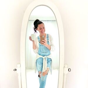 Meet your Posher, Casey